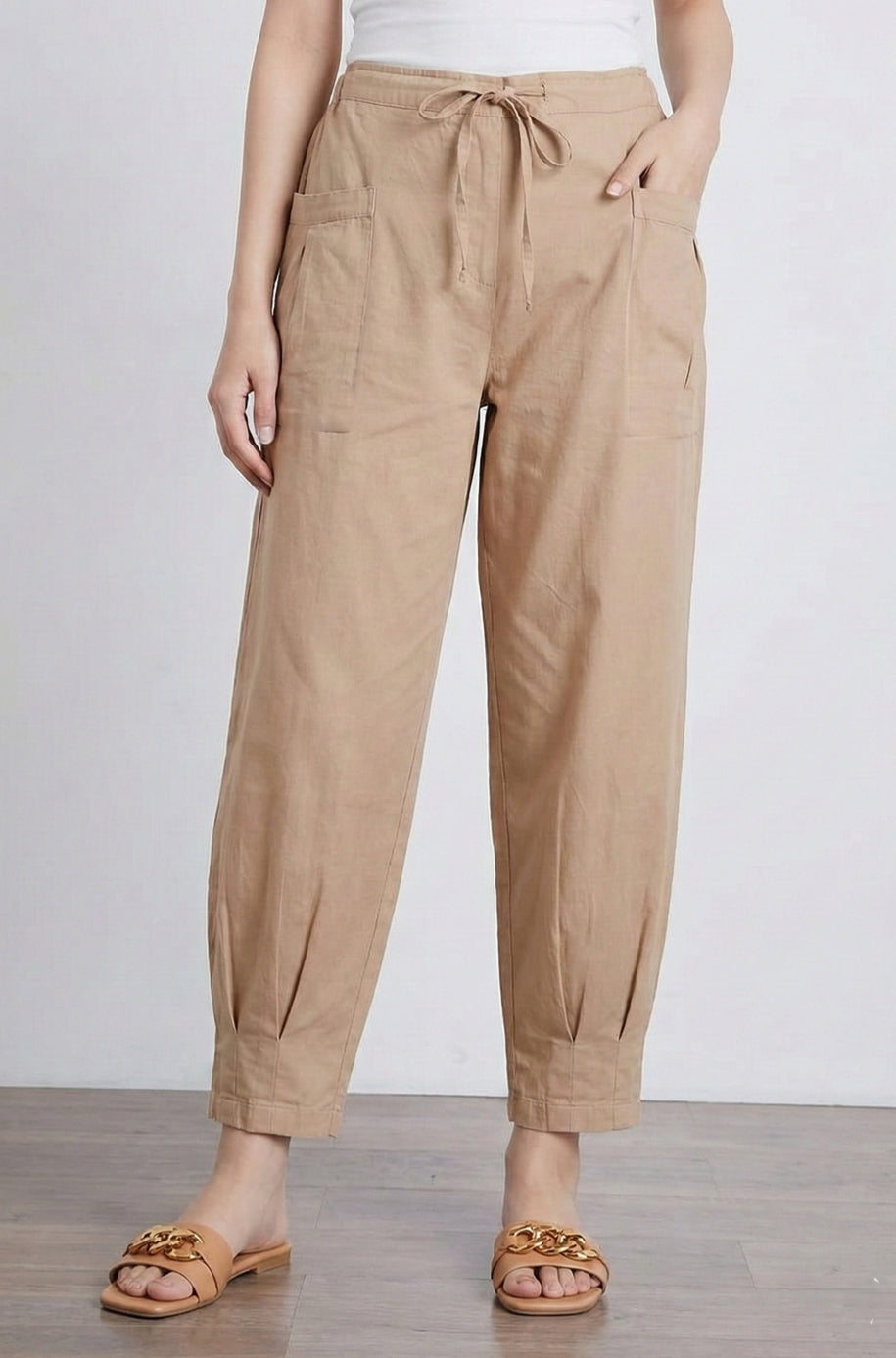 PastleBrown LooseFit Pleat Cotton Pants