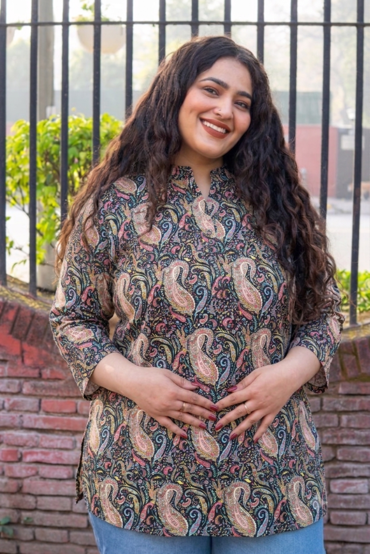 Midnight Paisley Slit Kurta Top