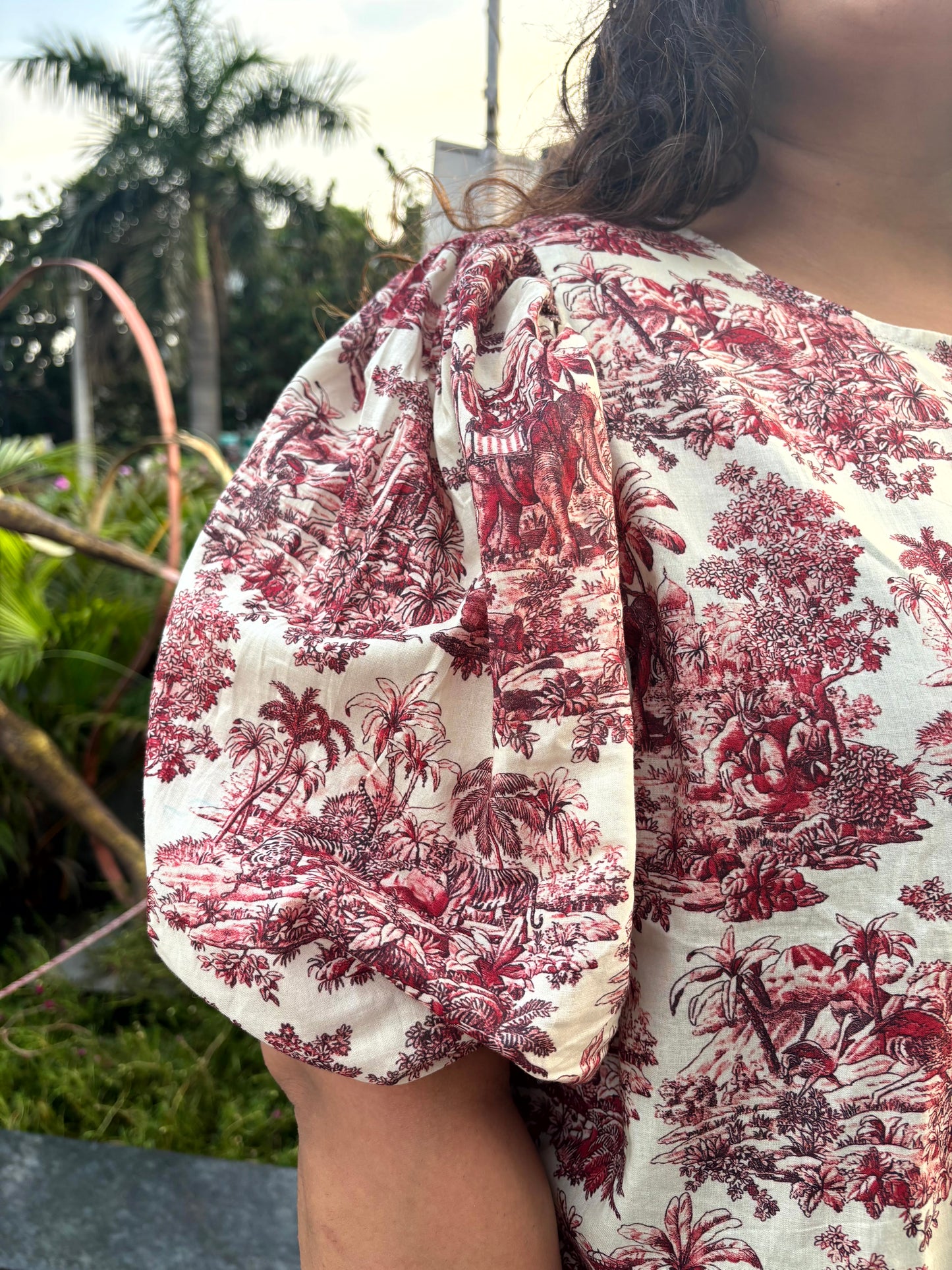 Vintage Toile Wild Grid Buttoned Top